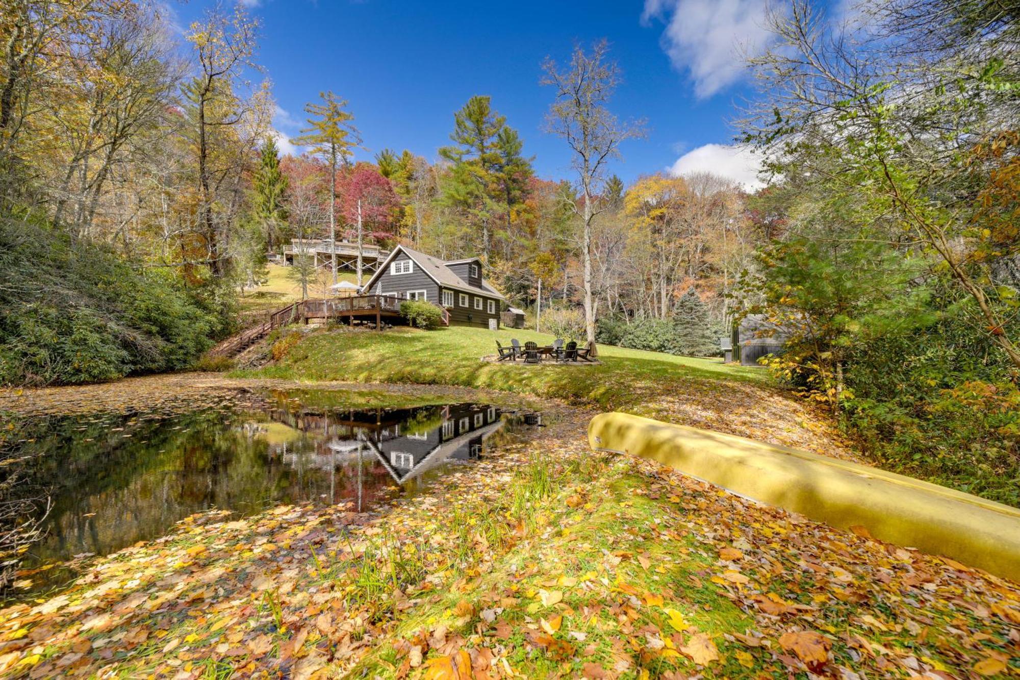 Enchanting Highlands Cottage With Pond And Falls! Exteriér fotografie